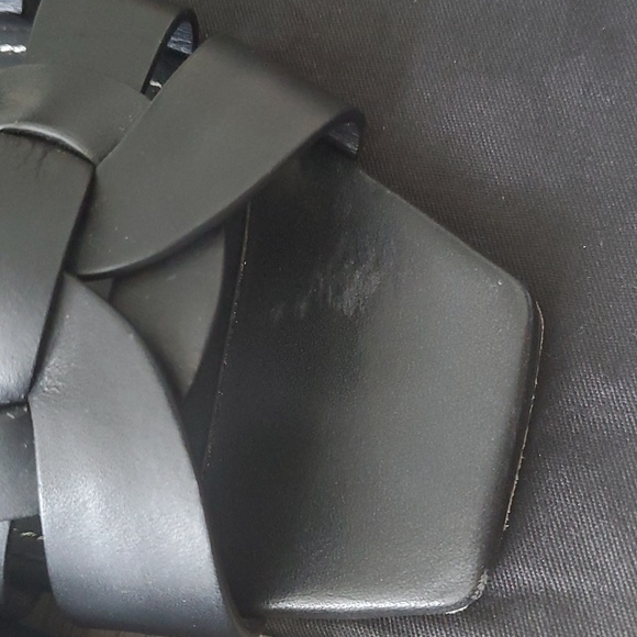 Yves Saint Laurent Paris Maine Nero flat heel leather sandal size 37+ slide - Picture 8 of 9